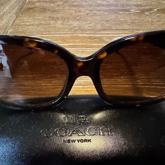 Coach Sunglasses - Picture 2 of 4